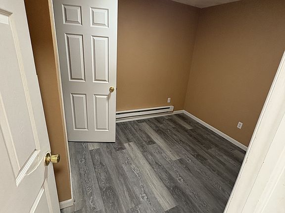 3rd image of 127 Washington Ave #3