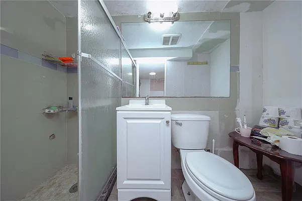 Sold by Remax Edge | media 10