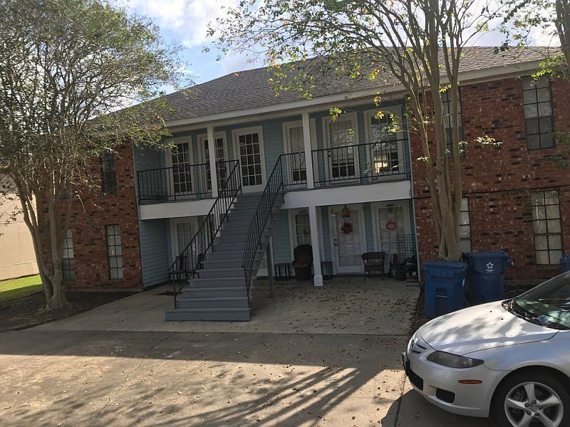 1st image of 107 Country Ln APT C