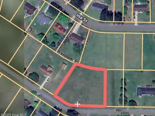 112 Hillard Drive, Plymouth, NC 27962