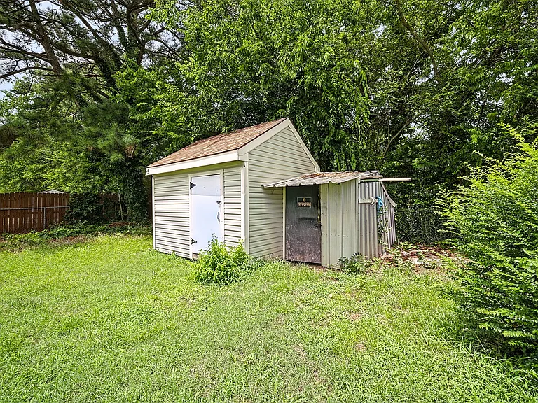 55 Greeneland Blvd — Photo 14