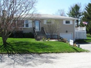 245 Robert Gray Ave, Tiverton, RI 02878