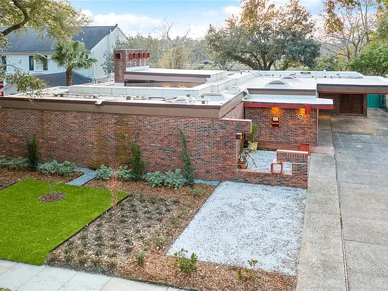 9 Park Island Dr — Photo 32