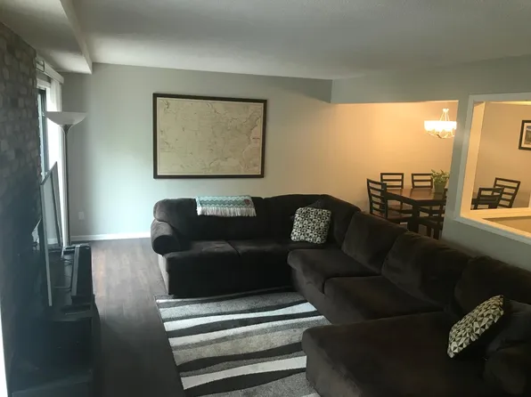 4441 Cedar Lake Rd, Saint Louis Park, MN 55416