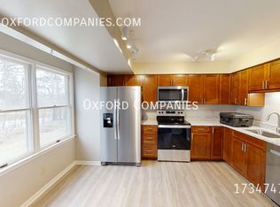 2210 Dexter Ave APT B, Ann Arbor, MI 48103