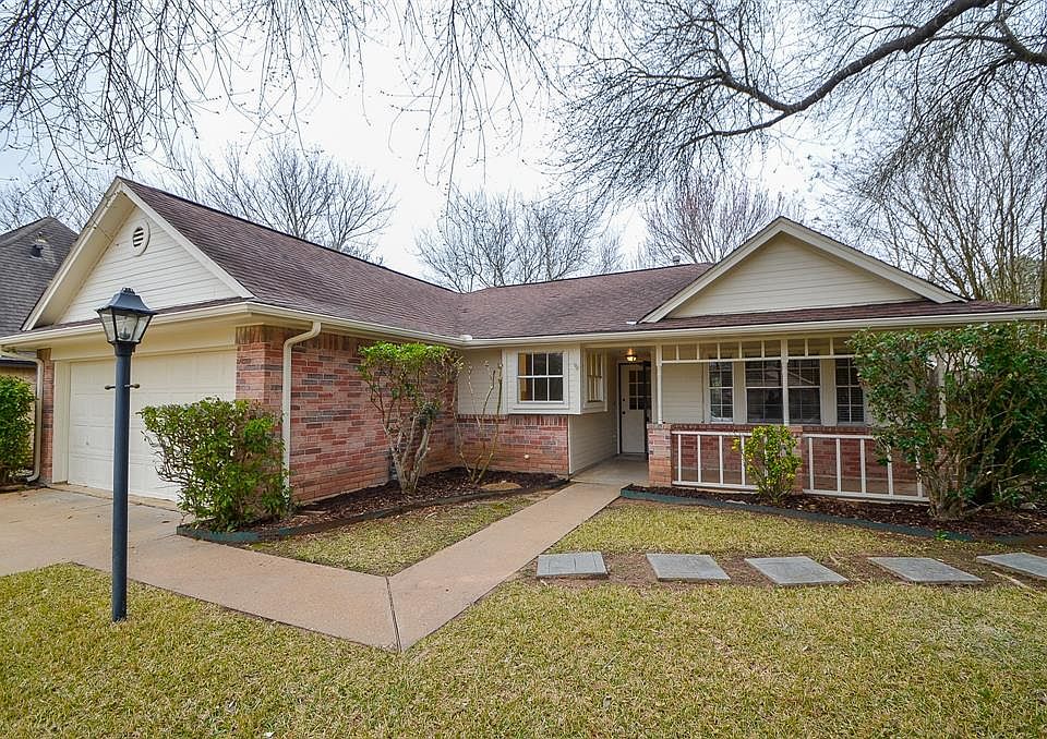 1st image of 2710 Whispering Ct