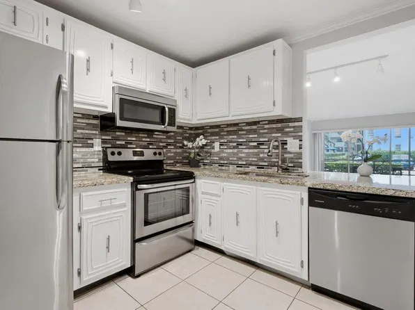 485 N PINE ISLAND Road #A105, Plantation, FL 33324
