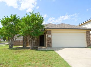 3501 Columbus St, Gainesville, TX 76240