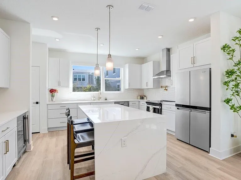 2506 W Cleveland St #20 — Photo 24