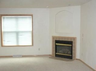 2099 River Point Ct, De Pere, WI 54115