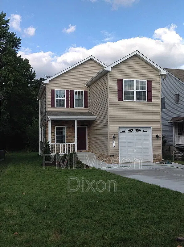 4 bed, 3.5 bath, 2156 sqft, $3,100 — Photo 1