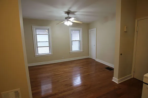 Rented by Bedford 6 Real Estate | media 29