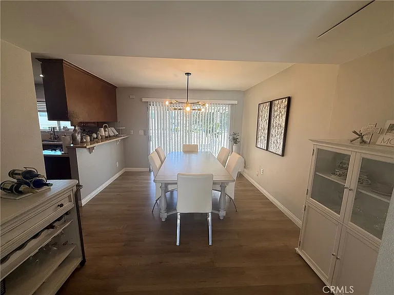 8234 Hamilton Grn — Photo 5