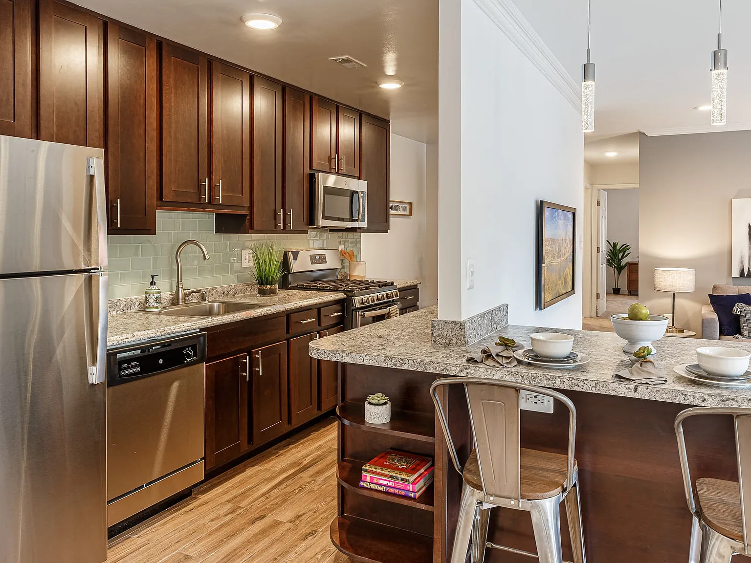 Merrifield at Dunn Loring Station Apartments — Photo 2