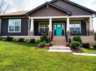 2071 Savage Creek Dr, Springfield, TN 37172