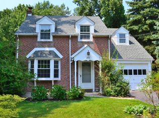 201 W Essex Ave, Lansdowne, PA 19050