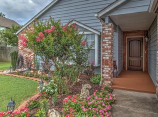 409 W San Diego St, Broken Arrow, OK 74011