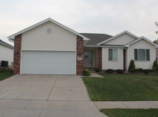 2171 Wesley Dr, Lincoln, NE 68512