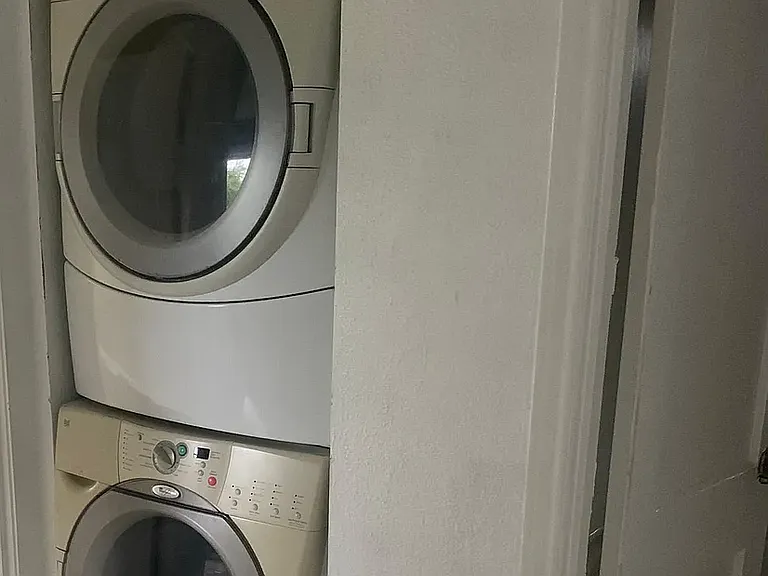 WASHER & DRYER