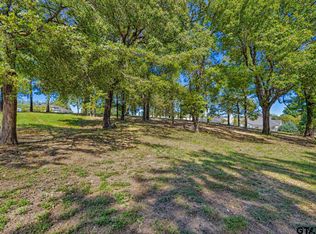 2477 Wellington Trce, Tyler, TX 75709
