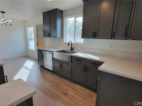 244 Glenwood St, Colton, CA 92324