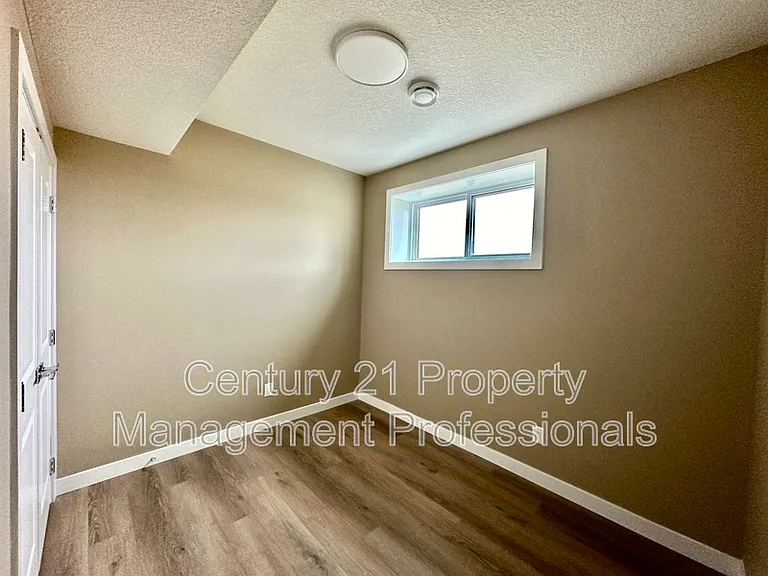 29th Ave NW #19135 — Photo 6