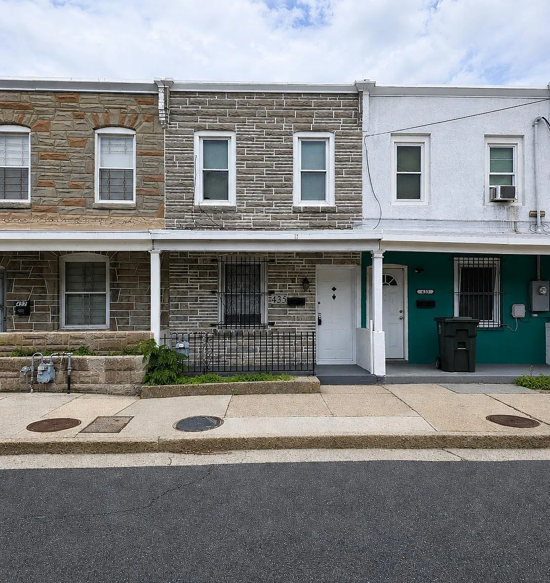 3 bed, 1.5 bath, $1,950 — Photo 2