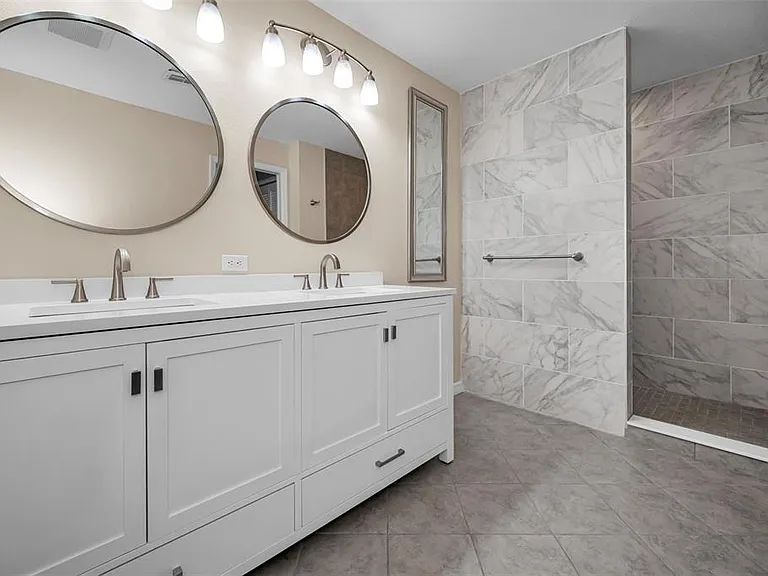 9307 Palm Haven Ct — Photo 16