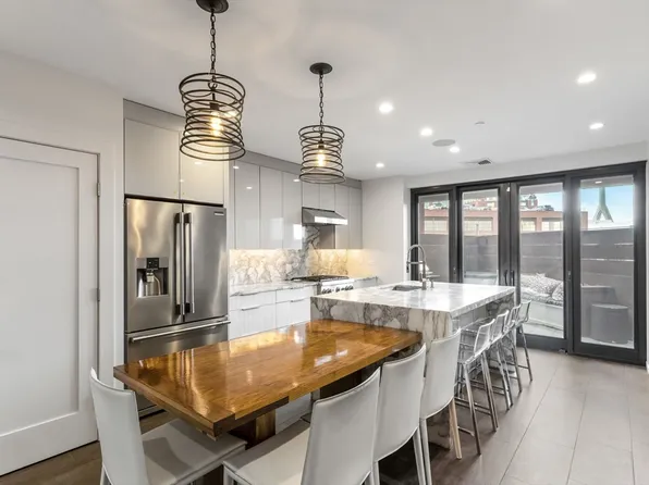 53 Snow Hill St, Boston, MA 02113