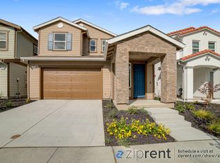 1245 Del Rancho Way, Petaluma, CA 94954