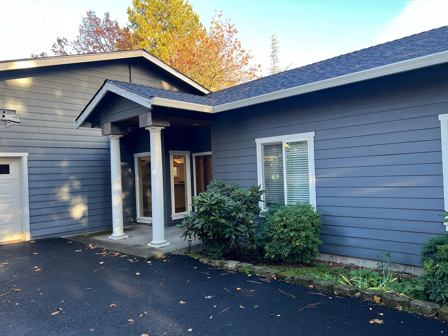 3 bed, 2199 sqft, $2,850 — Photo 4
