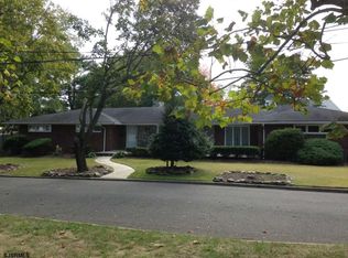 198 English Ln, Northfield, NJ