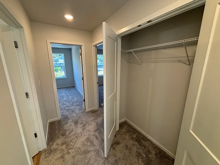 2723 NW 12th Ave — Photo 10