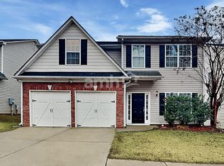 17 Brookvalley Ct W, Dallas, GA 30157