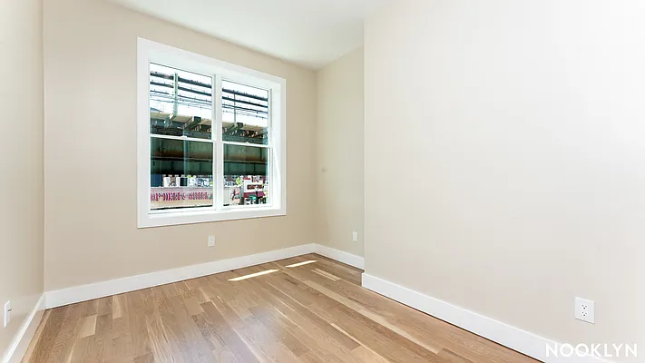 Rented by Nooklyn NYC LLC | media 17