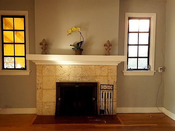 4th image of 811 Pizarro St
