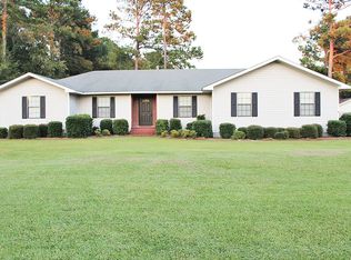 1003 Amelia St, Nashville, GA 31639