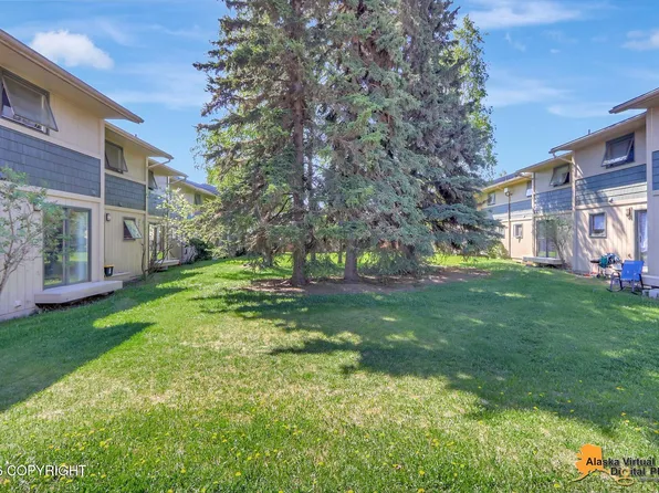 3804 Indiana St, Anchorage, AK 99503