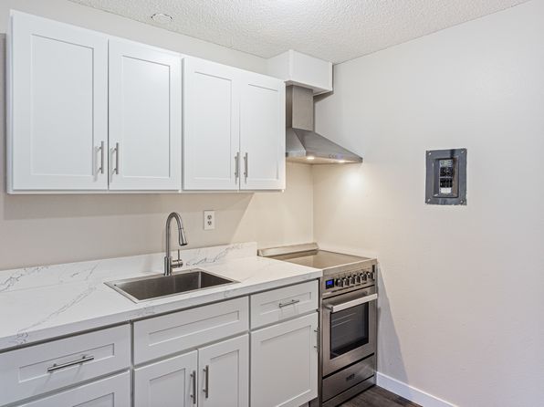 1203 Regents Blvd #6