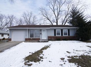 1123 Cedar Ln, Elk Grove Village, IL 60007