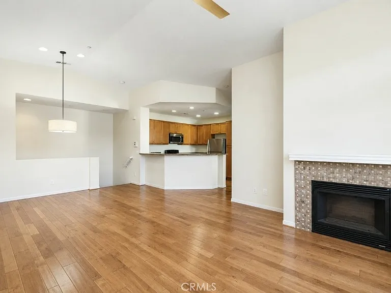 35864 Hazelhurst St — Photo 3