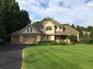 5169 Shepherds Glen Rd, Kalamazoo, MI 49009