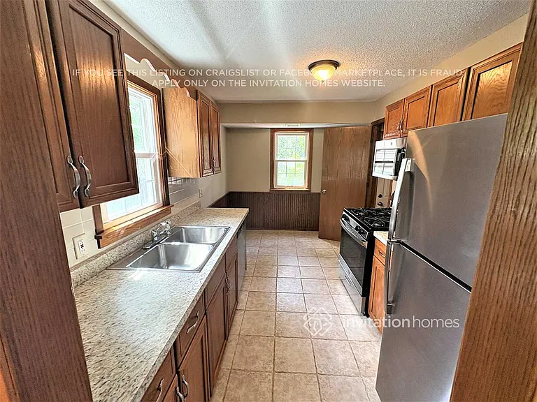 3532 Utah Ave S — Photo 9