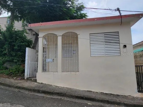 101 Cecilia Dominguez, Guayama, PR 00784
