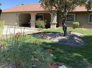2010 E Acacia Rd N, Palm Springs, CA 92262