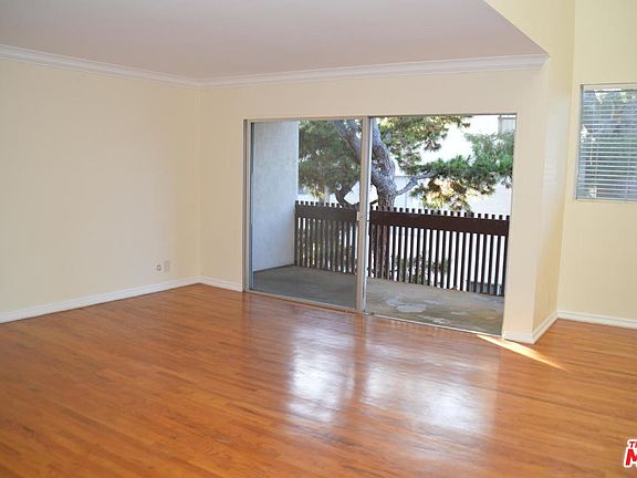3rd image of 6050 Canterbury Dr Unit H230