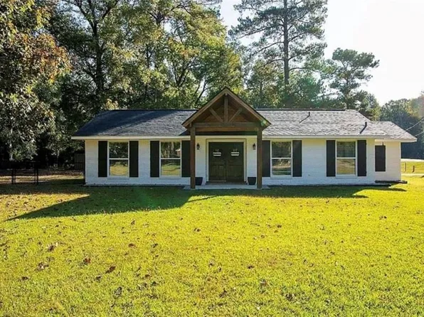 100 Woodridge Cir, Pineville, LA 71360