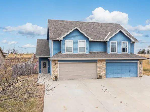 16706 Sheehan Rd, Basehor, KS 66007