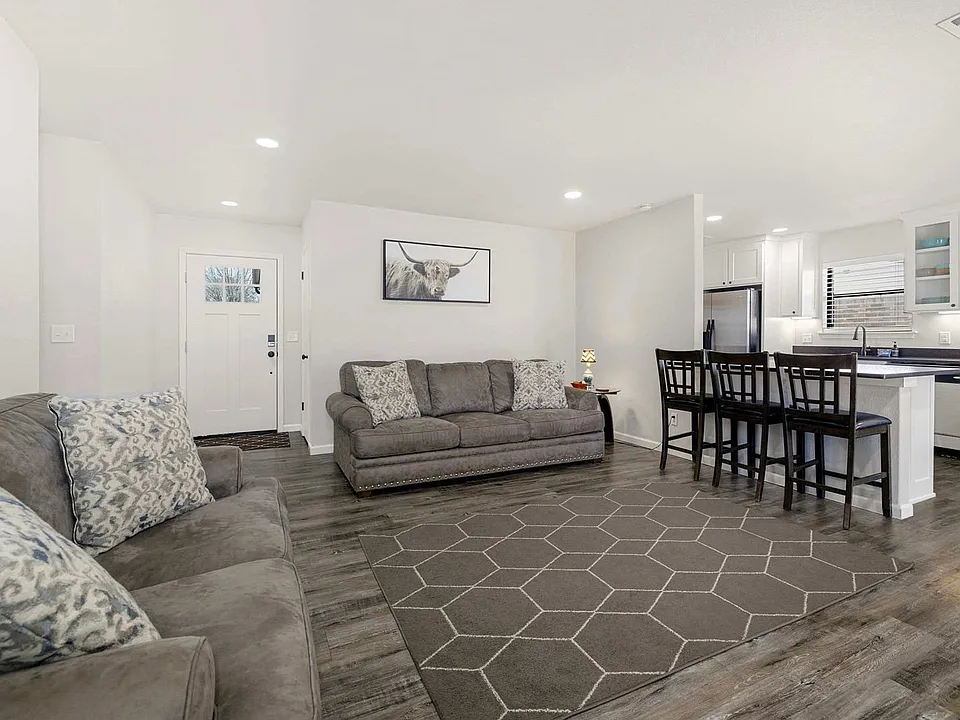 3028 N Malinda Dr #ID1221936P