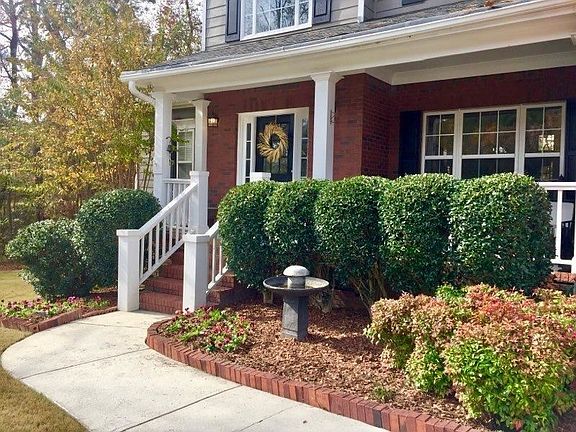 3rd image of 1371 Hada Ln